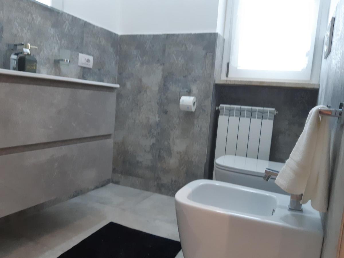 Piazza Mazzini Apartment Lecce Exterior photo